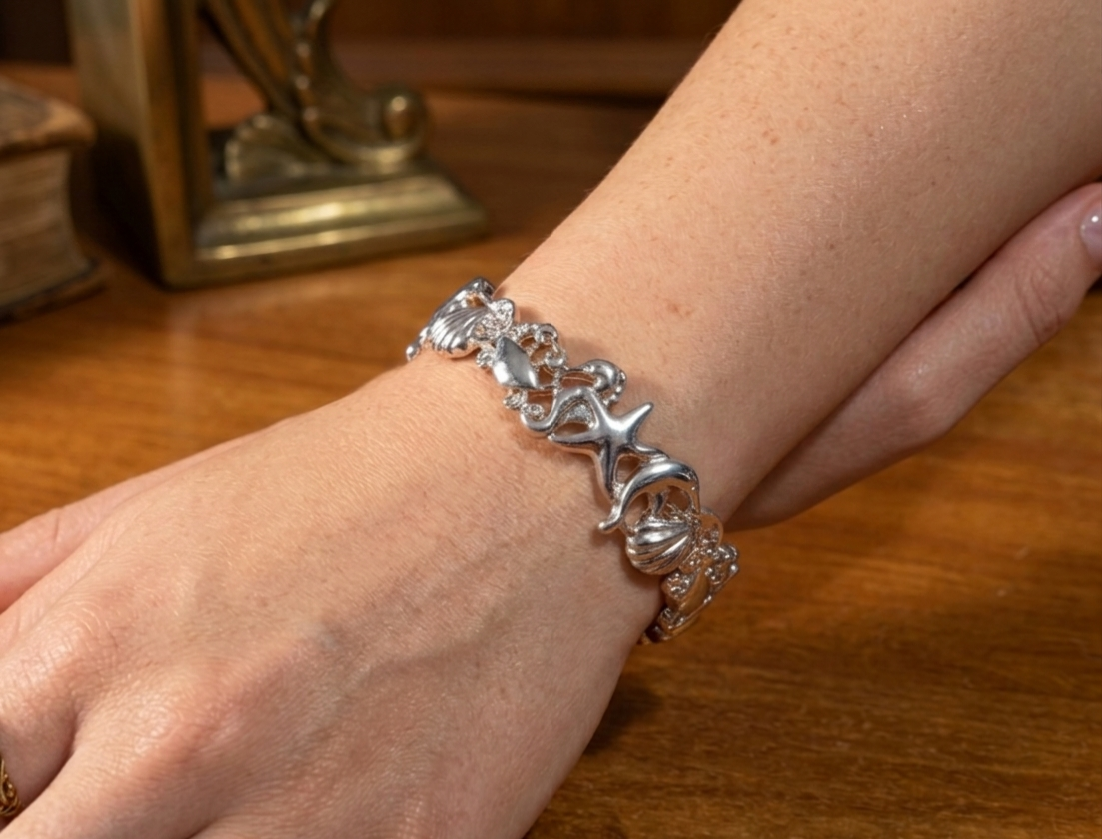 Vintage Silver-Tone Nautical Shell & Ocean Motif Link Bracelet