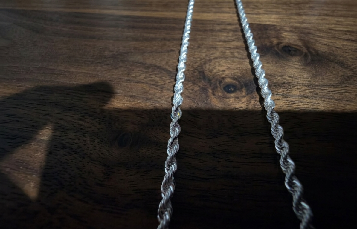 Classic Silver Rope Chain Necklace – Elegant Twist Statement Chain