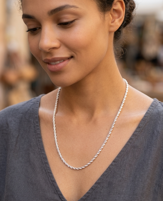 Classic Silver Rope Chain Necklace – Elegant Twist Statement Chain