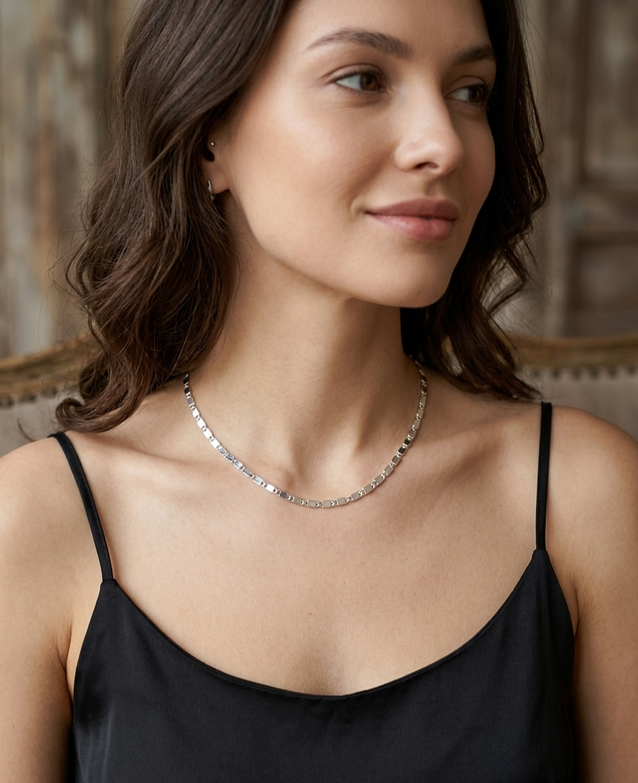 16-Inch Delicate Silver Link Chain Necklace – Minimalist Everyday Bar & Link Chain